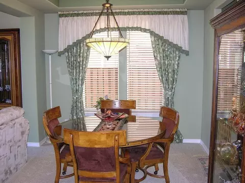 60976 Snowberry Pl, Bend, OR 97702 photo 5
