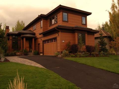 61962 Fall Creek Loop, Bend, OR 97702 photo 1