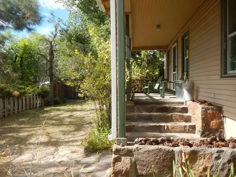 856 NW Ogden Ave, Bend, OR 97701 photo 3