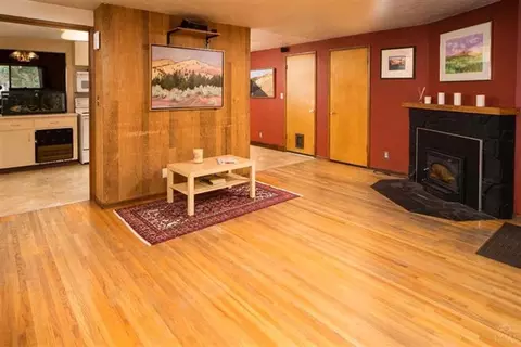 1126 NE Burnside Ave, Bend, OR 97701 photo 6
