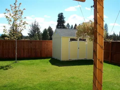 61620 Kaci Ln, Bend, OR 97702 photo 5
