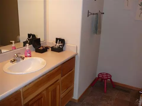 20593 NE Prospector Loop, Bend, OR 97702 photo 5