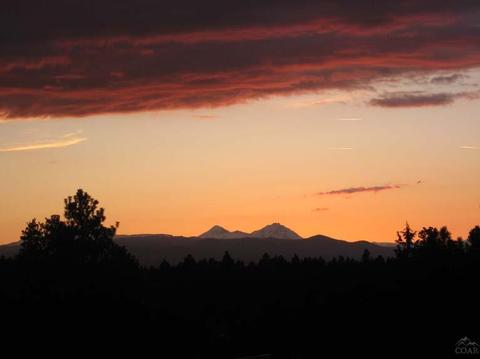 22060 Quebec Dr, Bend, OR 97702 photo 5