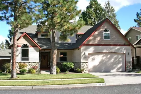 19895 Powers Rd, Bend, OR 97702 photo 1