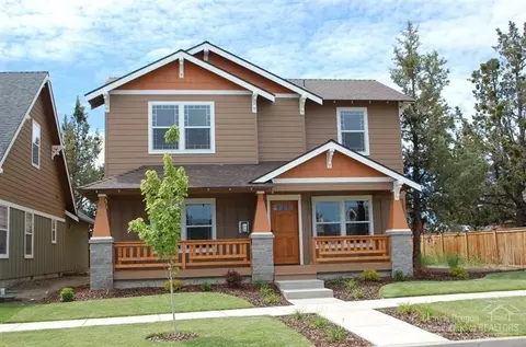 2989 NE Hope Dr, Bend, OR 97701 photo 1