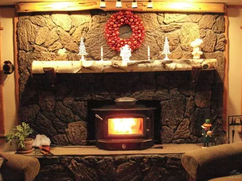 21025 Juniperhaven Ave, Bend, OR 97702 photo 7