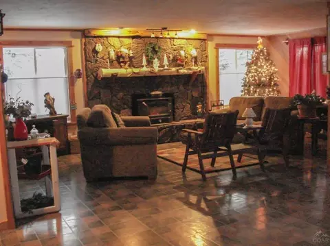 21025 Juniperhaven Ave, Bend, OR 97702 photo 5