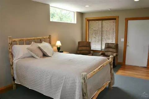53559 Day Rd, La Pine, OR 97739 photo 3