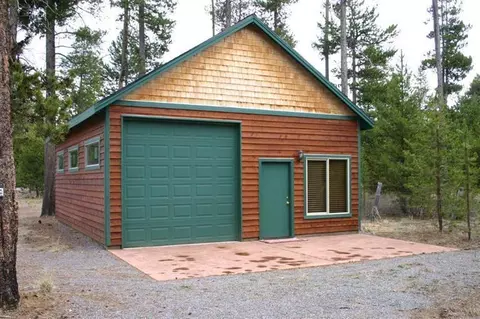 53559 Day Rd, La Pine, OR 97739 photo 1