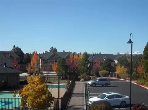 61172 Foxglove Loop, Bend, OR 97702 photo 11