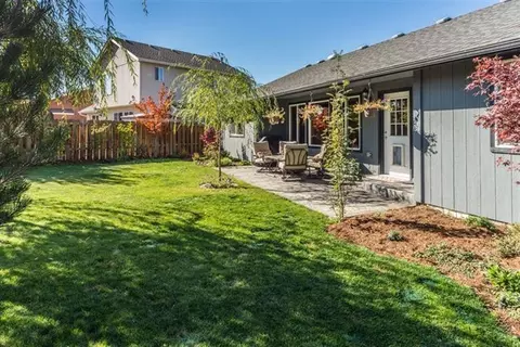 63282 Lavacrest St, Bend, OR 97701 photo 13