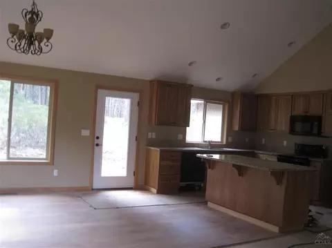 21367 Bartlett Ln, Bend, OR 97701 photo 3