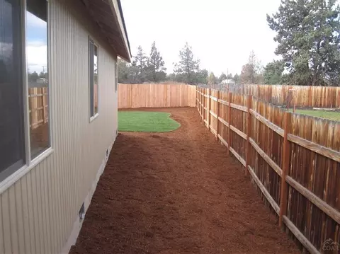 21367 Bartlett Ln, Bend, OR 97701 photo 23