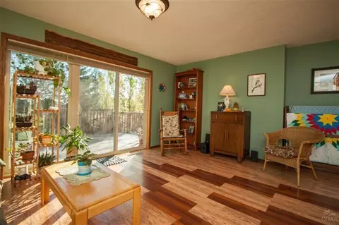 63286 Eastview Dr, Bend, OR 97701 photo 7