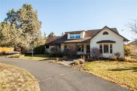 63286 Eastview Dr, Bend, OR 97701 photo 1