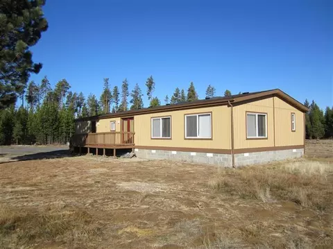 15451 6th St, La Pine, OR 97739 photo 1