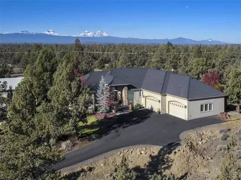 21420 Dale Rd, Bend, OR 97701 photo 1