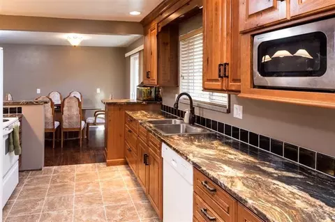 61460 Blakely Rd, Bend, OR 97702 photo 7