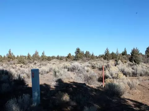 61000 Kramer Ln, Bend, OR 97702 photo 2