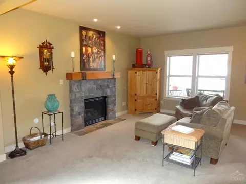 61466 Linton Loop, Bend, OR 97702 photo 7