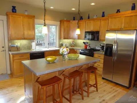 61466 Linton Loop, Bend, OR 97702 photo 4