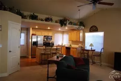 20676 Couples Ln, Bend, OR 97702 photo 4