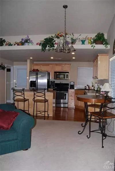 20676 Couples Ln, Bend, OR 97702 photo 2