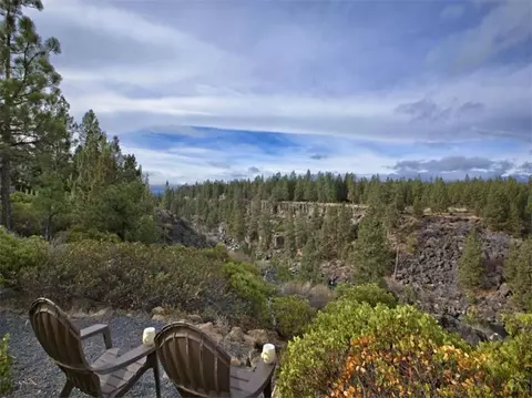 19582 Aster Ln, Bend, OR 97702 photo 1