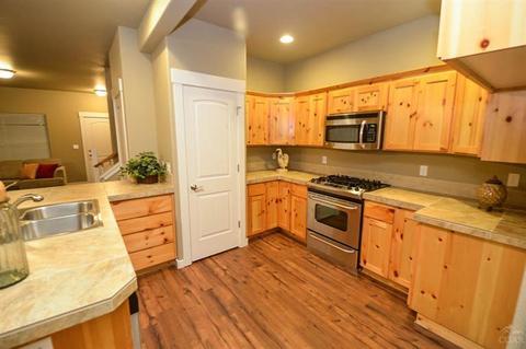 21193 SE Philly Ave, Bend, OR 97702 photo 2