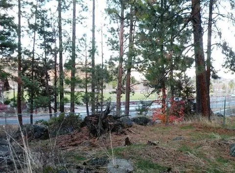 61693 Cedarwood Rd, Bend, OR 97702 photo 3