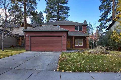 63319 NW Lavacrest St, Bend, OR 97701 photo 17