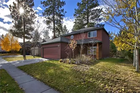 63319 NW Lavacrest St, Bend, OR 97701 photo 1