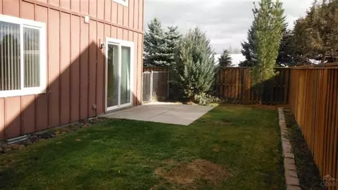 2895 NE Sedalia Loop, Bend, OR 97701 photo 2