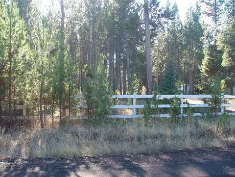 17339 Jacinto Rd, Bend, OR 97707 photo 8
