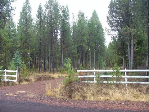 17339 Jacinto Rd, Bend, OR 97707 photo 1