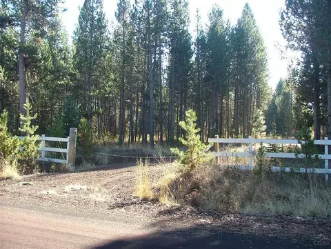 17339 Jacinto Rd, Bend, OR 97707 photo 9
