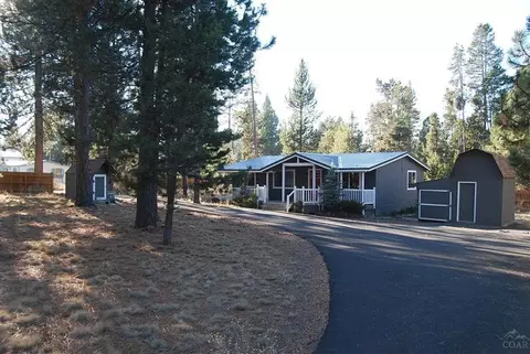 55901 Blue Eagle Rd, Bend, OR 97707 photo 2