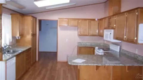 55660 Blue Eagle Rd, Bend, OR 97707 photo 2