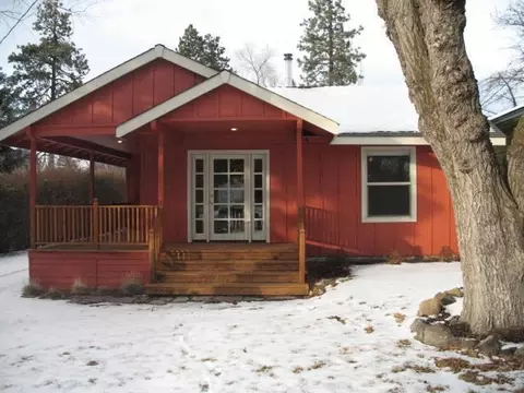644 NE Marshall Ave, Bend, OR 97701 photo 1