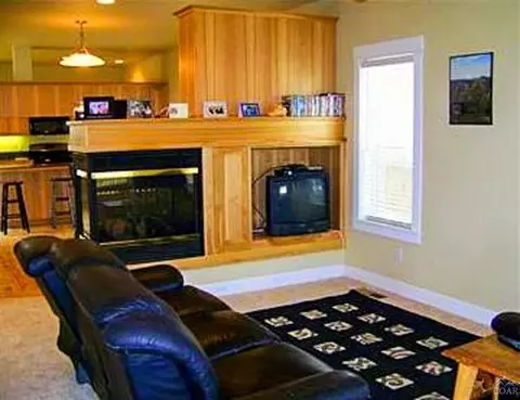 20653 Blanca Dr, Bend, OR 97701 photo 2