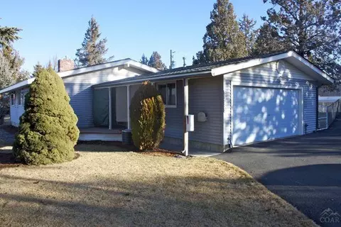 62950 Eagle Rd, Bend, OR 97701 photo 2