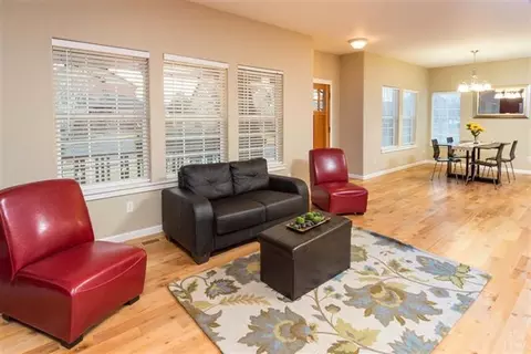21360 Oakview Dr, Bend, OR 97701 photo 4