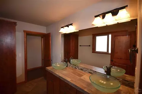 19063 Baker Rd, Bend, OR 97702 photo 16