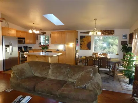 63350 Overtree Rd, Bend, OR 97701 photo 10