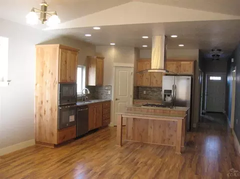 21183 SE Caleb Pl, Bend, OR 97702 photo 5