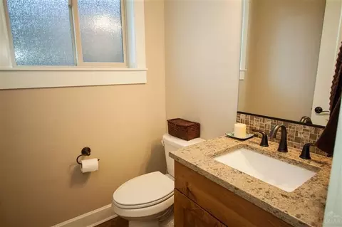 19121 Chiloquin Dr, Bend, OR 97701 photo 11