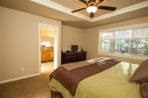 19121 Chiloquin Dr, Bend, OR 97701 photo 13