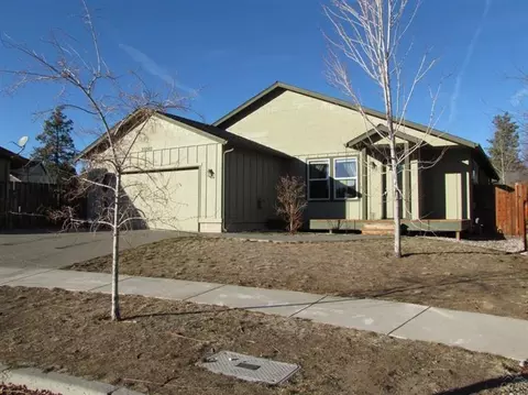 20280 NW Morgan Loop, Bend, OR 97701 photo 1