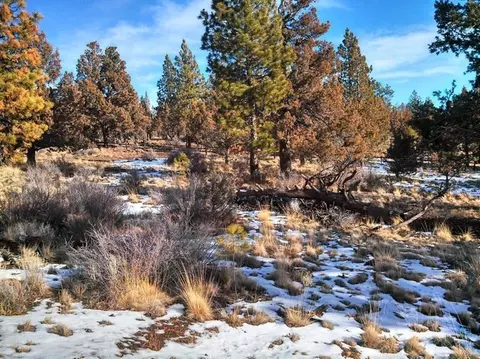 106 NW Skyliner Summit Loop, Bend, OR 97701 photo 3