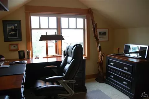 61831 Fall Creek Loop, Bend, OR 97702 photo 23